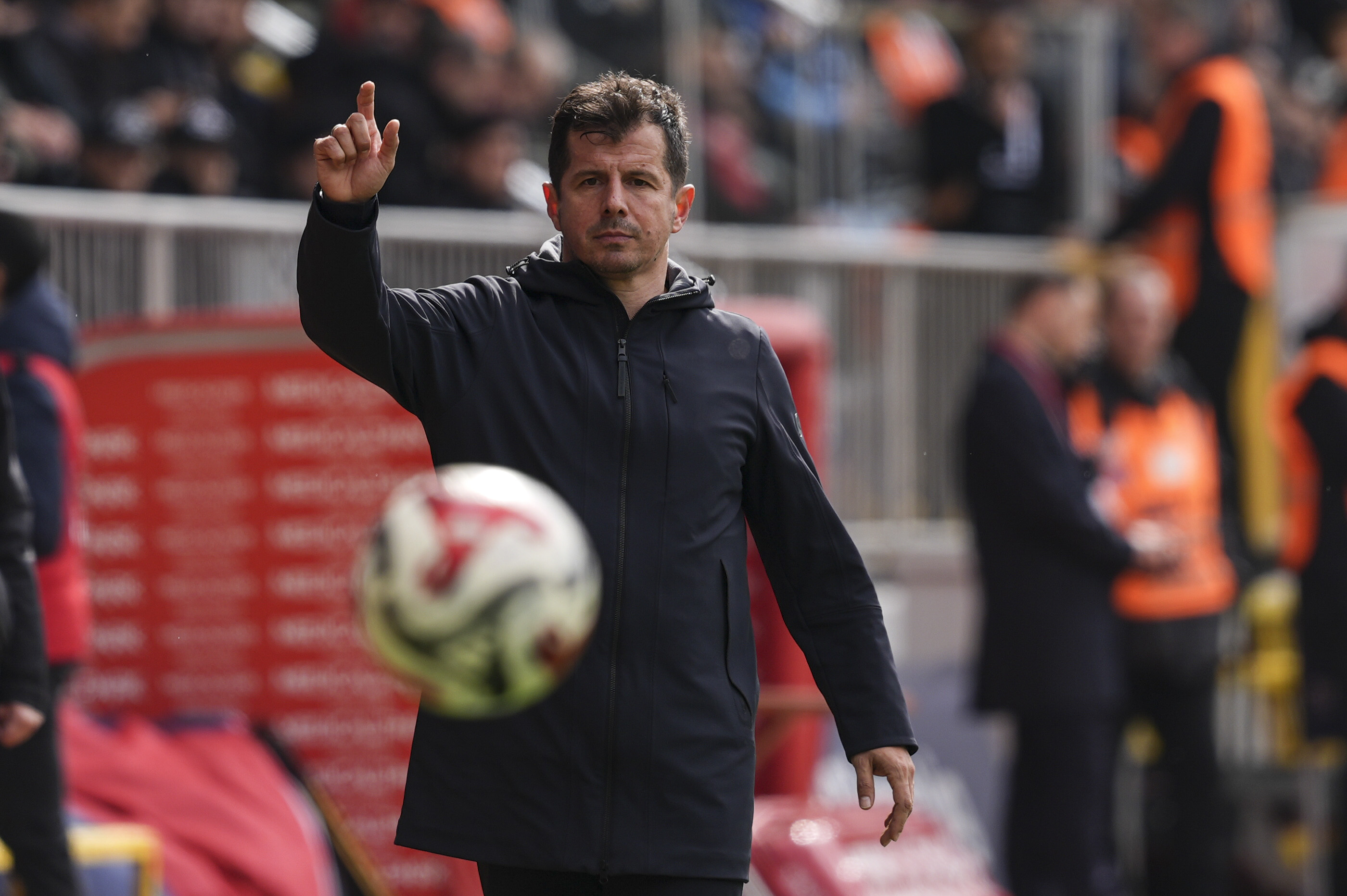 Emre Belözoğlu: "Galibiyeti hak eden taraftık"