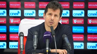 Emre Belözoğlu, Kasımpaşa'nın yaşadığı problemi açıkladı