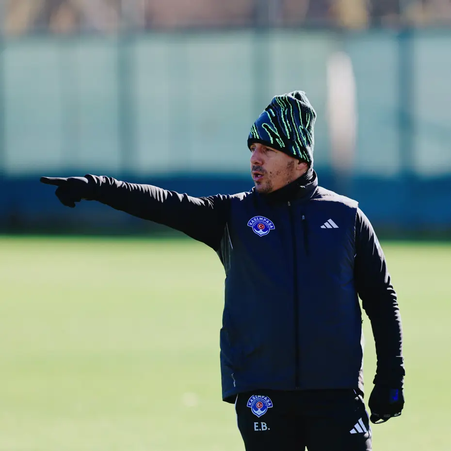 Emre Belözoğlu: "İrfan Can, Türkiye'nin en iyisi" - 3