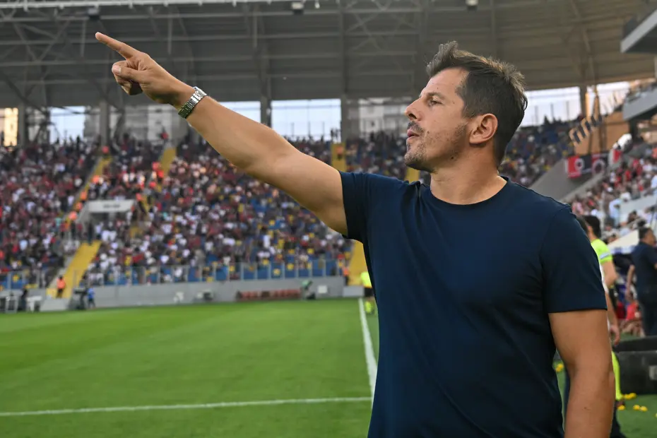 SON DAKİKA | Antalyaspor'da Emre Belözoğlu ile yollar ayrıldı - 3