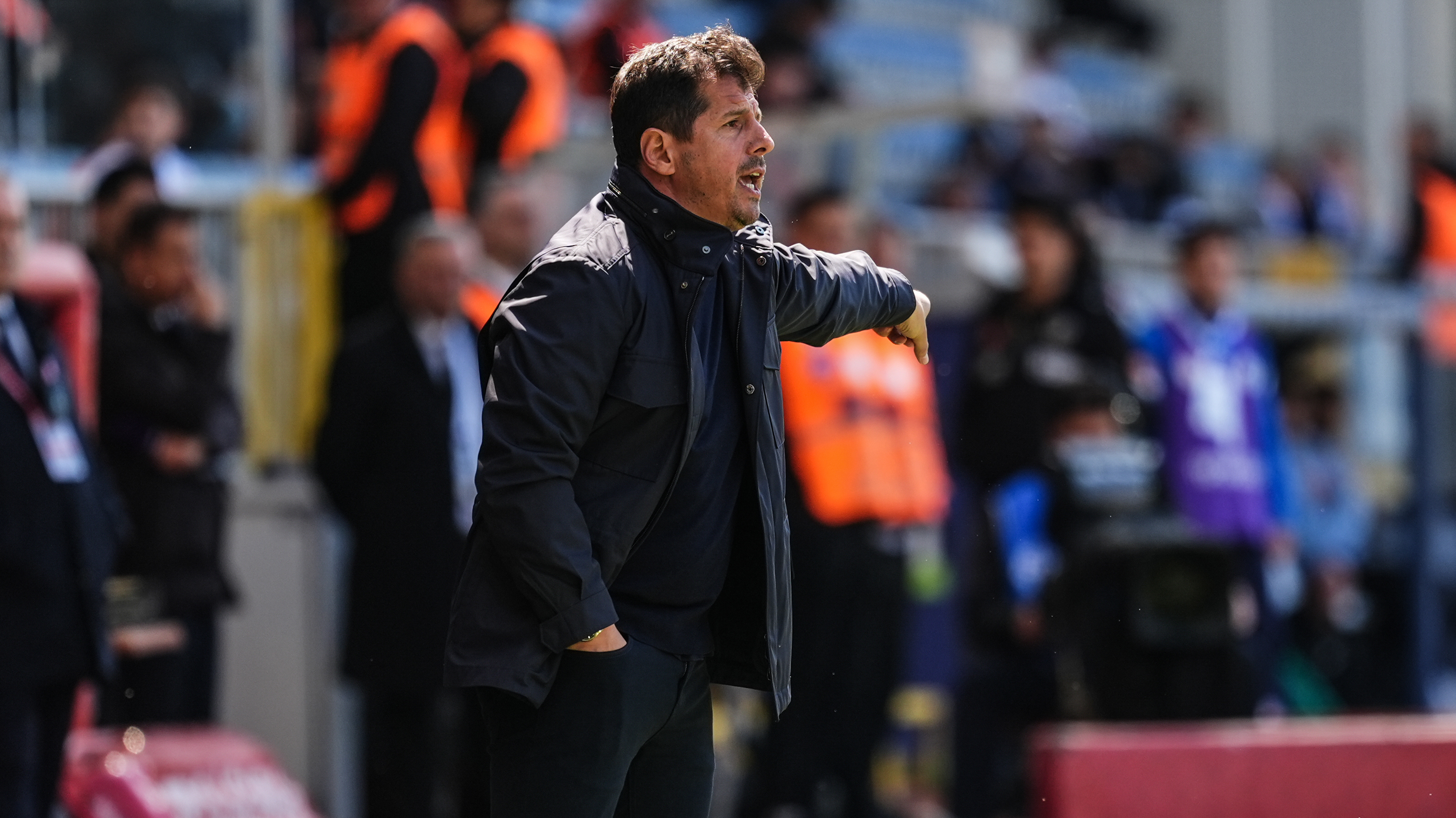 Emre Belözoğlu'ndan İrfan Can Kahveci'ye övgü