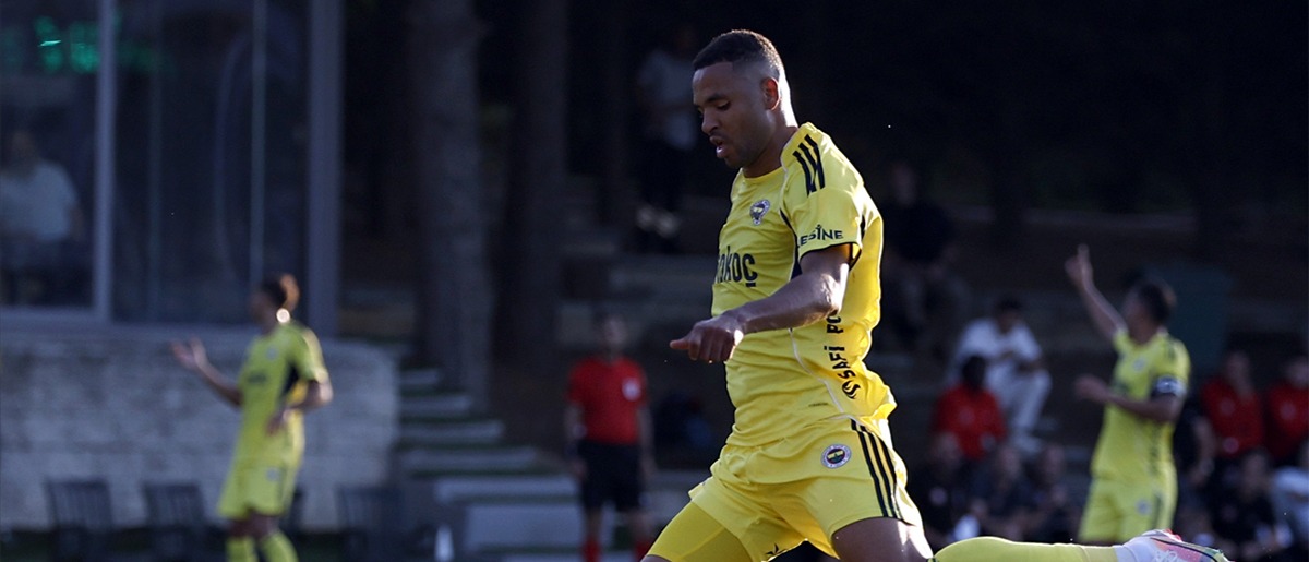 "Fenerbahçe'nin yeni golcüsü belli: Nesyri gittiği an İstanbul'a gelecek" | Transfer hattı