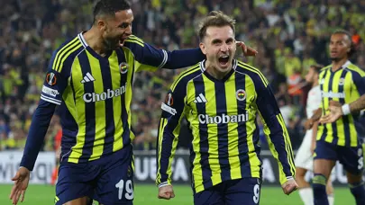 Kadıköy'de Kerem Aktürkoğlu'nun gecesi: Fenerbahçe ilk galibiyetini aldı