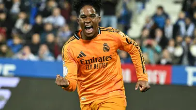 Fenerbahçe ile anılıyordu: Real Madrid'den Endrick kararı Fenerbahçe ile anılıyordu: Real Madrid'den Endrick kararı