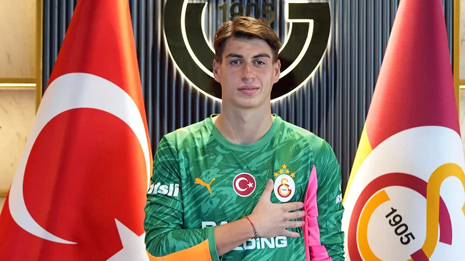 Galatasaray'dan sürpriz transfer hamlesi! 2028'e kadar sözleşme imzaladı - 3 Galatasaray'dan sürpriz transfer hamlesi! 2028'e kadar sözleşme imzaladı - 3