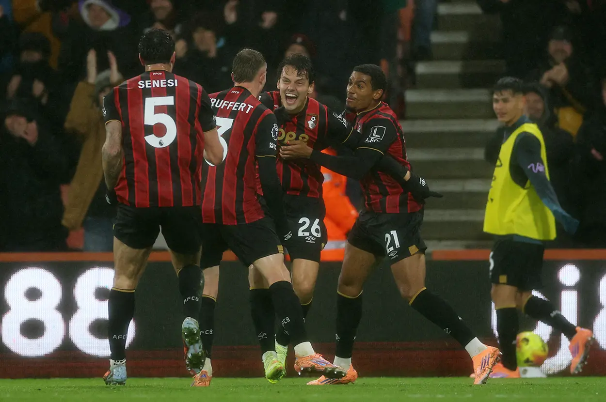 Enes Ünal 46 saniyede kahraman oldu, İngiltere'de manşetleri yıktı