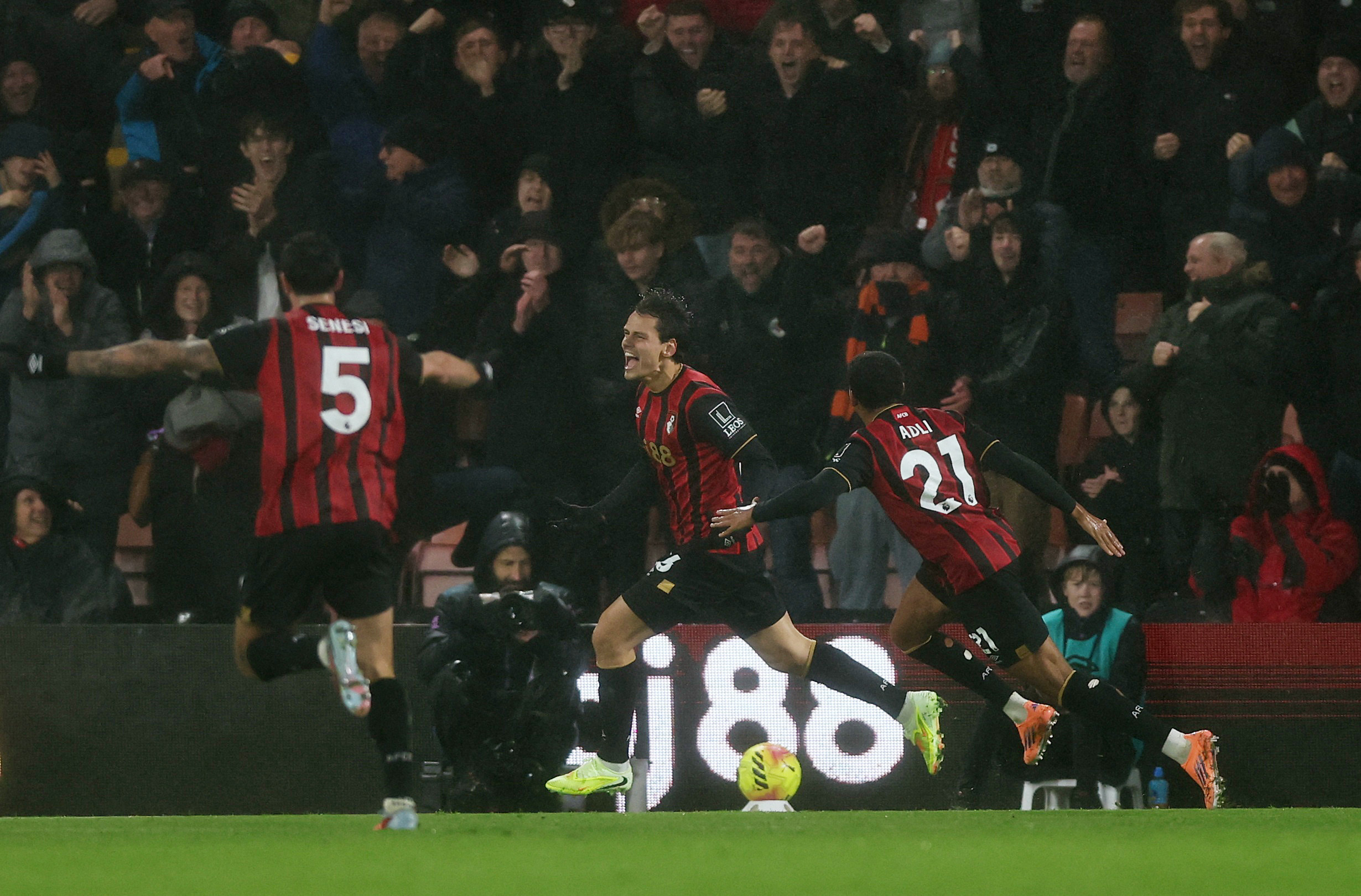 Enes Ünal, Bournemouth'a hayat verdi: 341 gün sonra gol attı