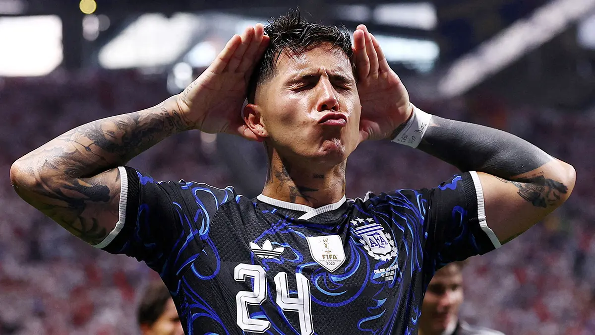 Chelsea'nin Enzo Fernandez paylaşımı İngiltere'de tepki çekti