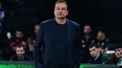 Ergin Ataman'dan Anadolu Efes galibiyeti yorumu: "Her takım için zor"