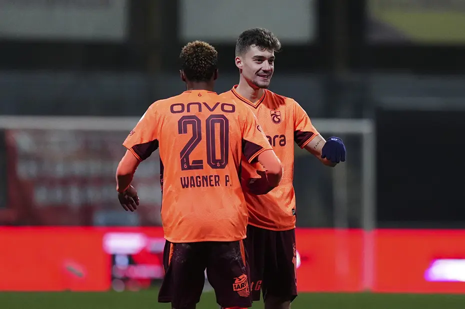 Trabzonspor'un Ernest Muçi stratejisi deşifre oldu: Transferinde Sörloth taktiği uygulanacak - 2