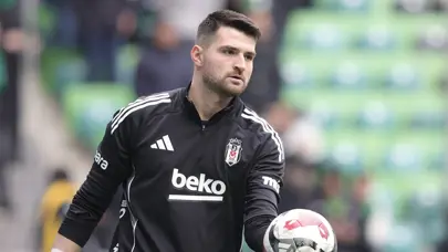 Beşiktaş'ta bir dönem kapandı! Ayrılık resmen duyuruldu