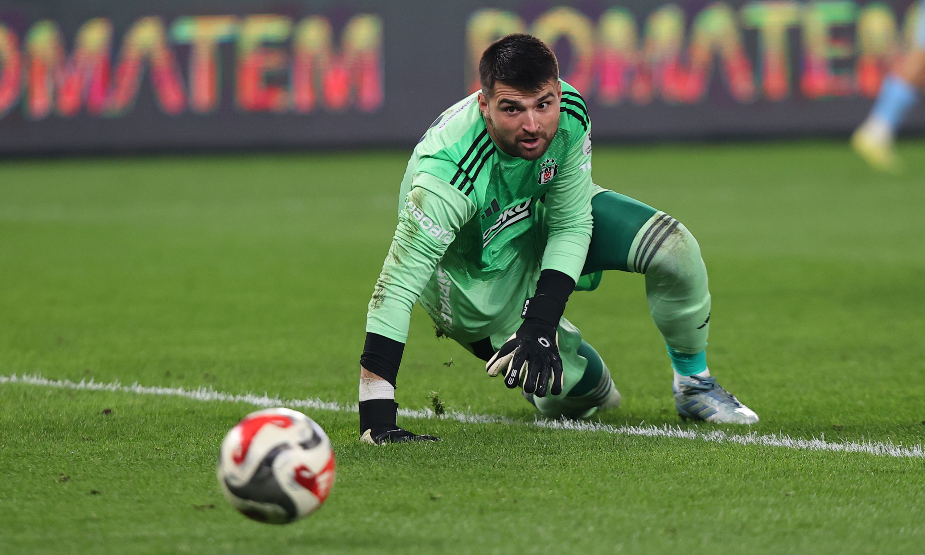 Sergen Yalçın devreye girdi: Beşiktaş'ta Ersin Destanoğlu kararı