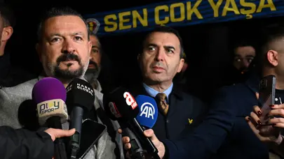 Fenerbahçe 40 milyon euroluk golcüyle herkesi ters köşe yaptı! Kriz fırsata dönüyor Fenerbahçe 40 milyon euroluk golcüyle herkesi ters köşe yaptı! Kriz fırsata dönüyor