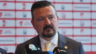 Fenerbahçe doğruladı, yeni sezonun 2 transferi şimdiden belli: Torunoğulları bu gece işi bitiriyor Fenerbahçe doğruladı, yeni sezonun 2 transferi şimdiden belli: Torunoğulları bu gece işi bitiriyor