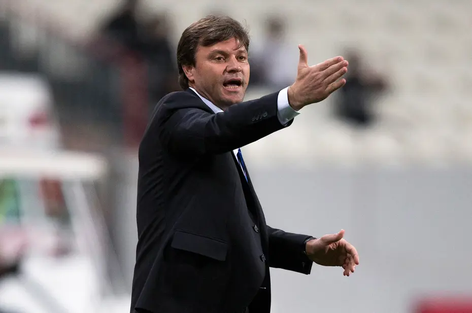 Belçika, Ertuğrul Sağlam'ı konuşuyor: Derbiyi tribünden izledi, ortalık karıştı - 2