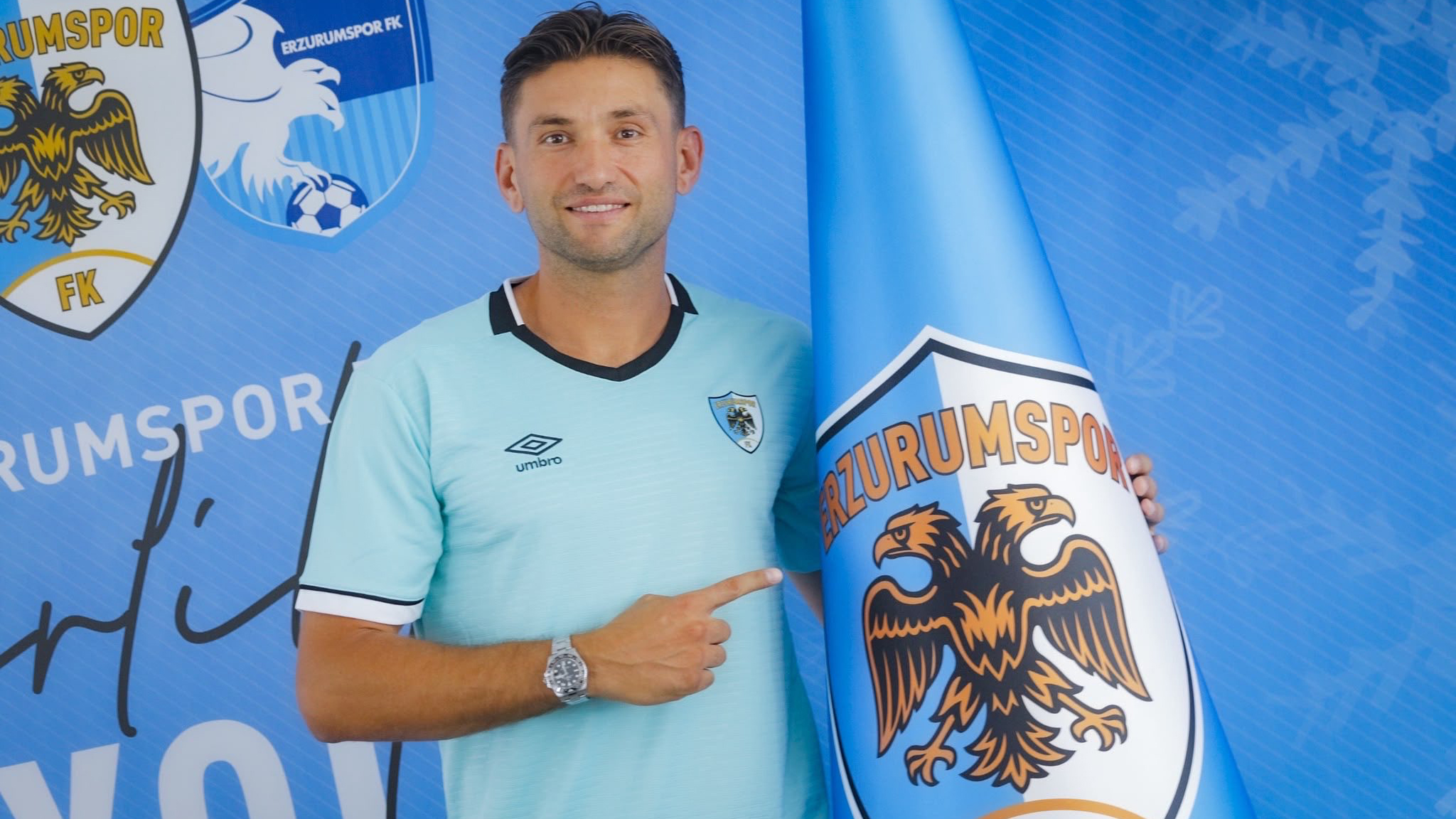 Erzurumspor FK, Ertuğrul Taşkıran'ı transfer etti