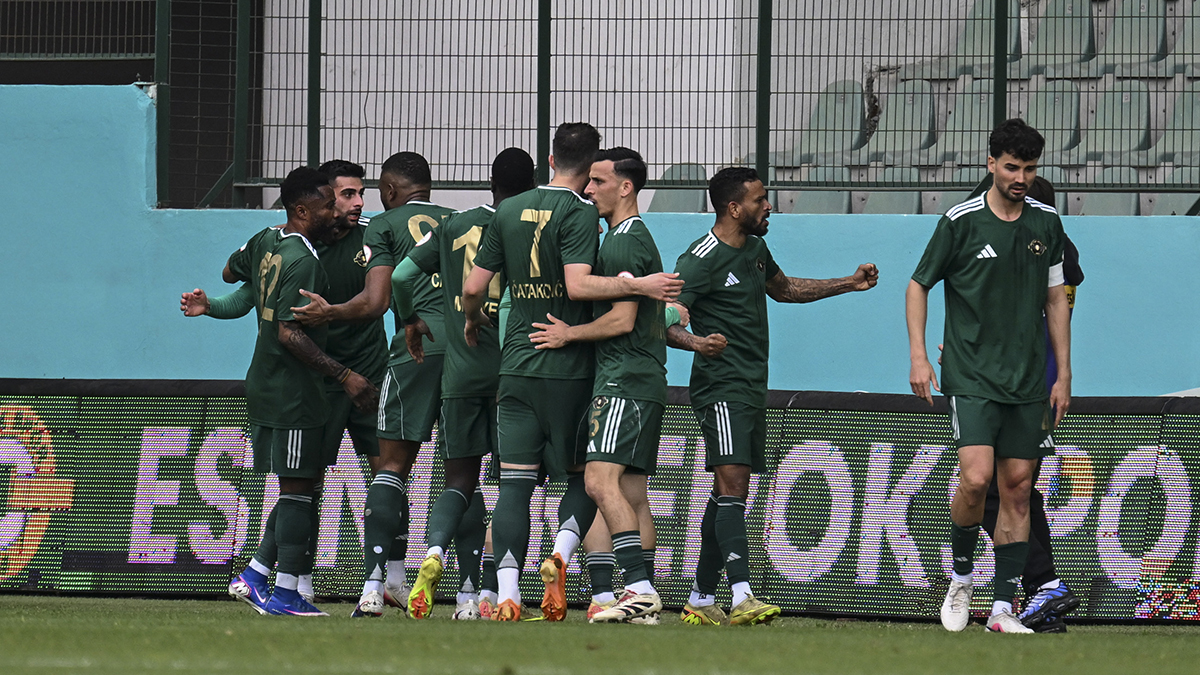 Süper Lig play-off'unda direkt finale yükselen Esenler Erokspor'da şok! Kulüp resmen açıkladı