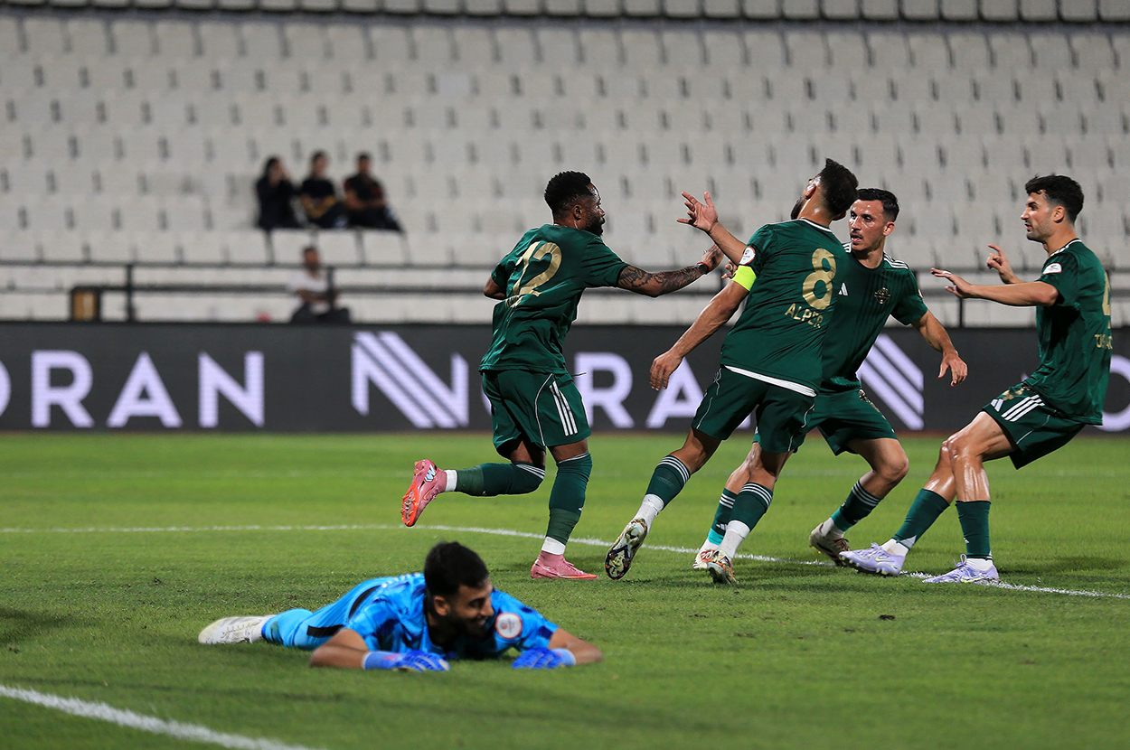Averaj Manyaklığı: 1. Lig'de Liderlik Koltuğu Sanki Evcilik Oyunu!