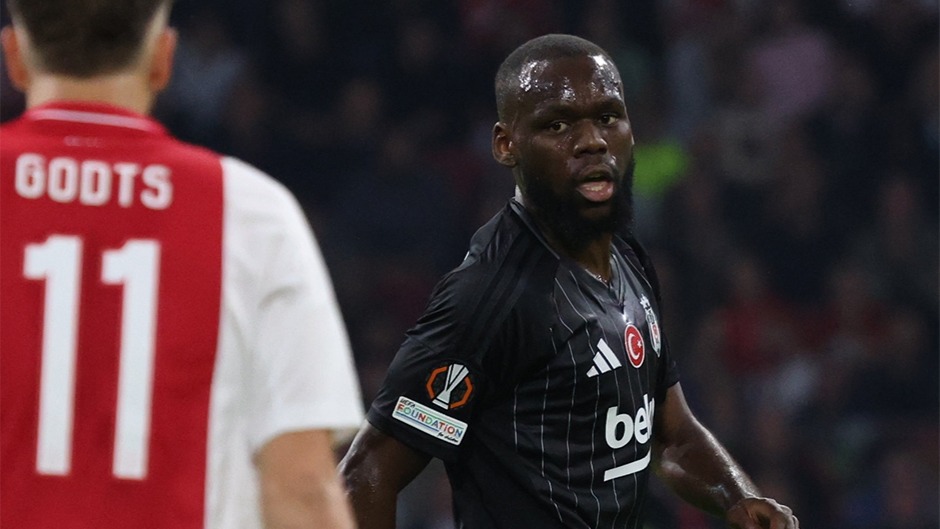 Beşiktaş'ta ayrılık açıklandı: Satın alma opsiyonuyla kiralandı