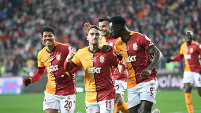 Galatasaray'a Süper Lig şampiyonluğu için kaç galibiyet gerekiyor? İşte kupaya giden yol