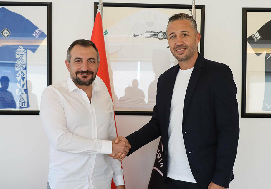 Altay'da Tuna Üzümcü yeniden imzaladı