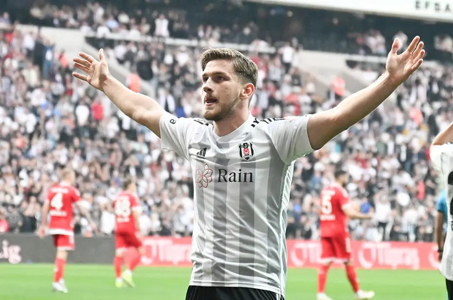 Aston Villa'yı reddeden Beşiktaş'tan Semih Kılıçsoy için yeni karar - 3 Aston Villa'yı reddeden Beşiktaş'tan Semih Kılıçsoy için yeni karar - 3