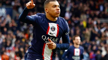 Kylian Mbappe yeni sezondaki takımını duyurdu