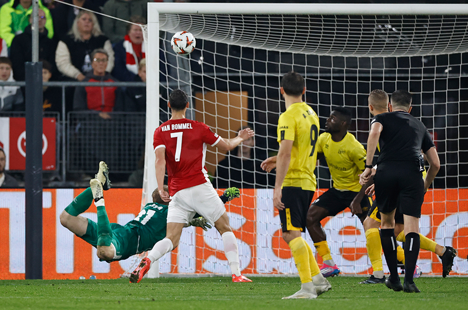 Alkmaar, Elfsborg'u Van Bommel farkıyla devirdi