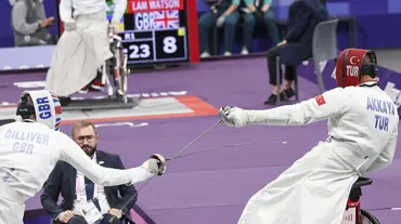 Paris 2024'te Hakan Akkaya'dan bronz madalya