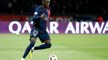 Randal Kolo Muani, PSG'den ayrıldı