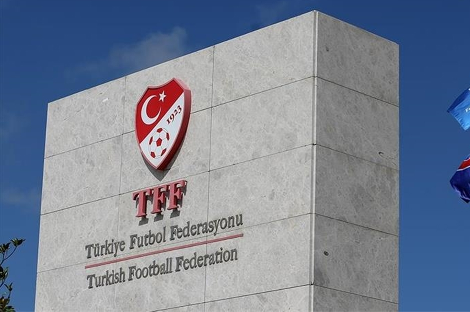 Sakaryaspor'dan 'Kaç Tane Oldu Şimdi Ya?' Faciası: 7 Yabancı, 3 Gol!