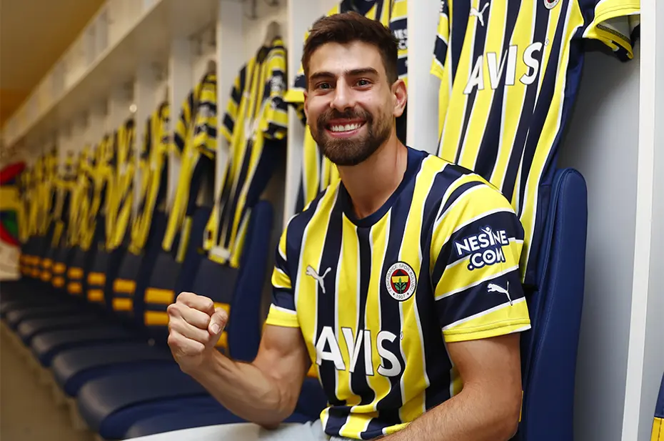 Fenerbahçe'ye 3 futbolcudan ağır fatura - 3 Fenerbahçe'ye 3 futbolcudan ağır fatura - 3