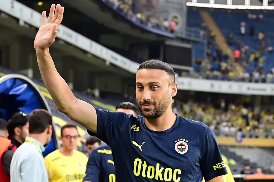 Beşiktaşlı taraftarların tepki gösterdiği Cenk Tosun'dan ilk açıklama - 2
