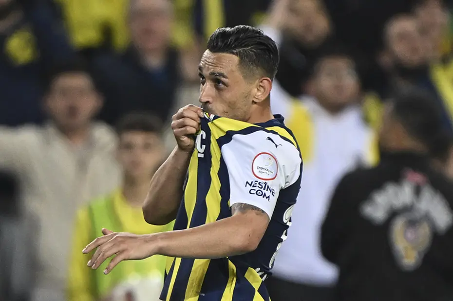 İrfan Can Kahveci için kariyer transferi ihtimali: 2 Avrupa ekibi peşinde - 4 İrfan Can Kahveci için kariyer transferi ihtimali: 2 Avrupa ekibi peşinde - 4