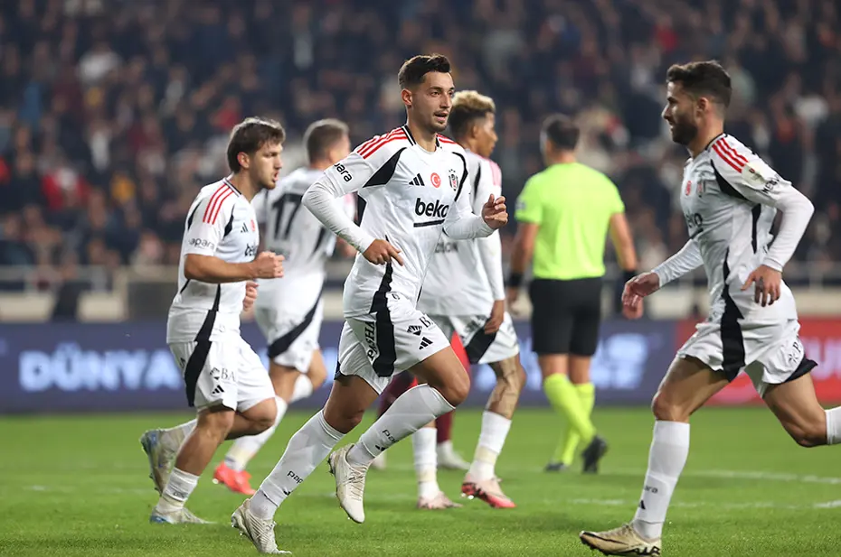 Beşiktaş'tan Avrupa'da zorunlu rotasyon: Bodo/Glimt maçına farklı 11 - 5
