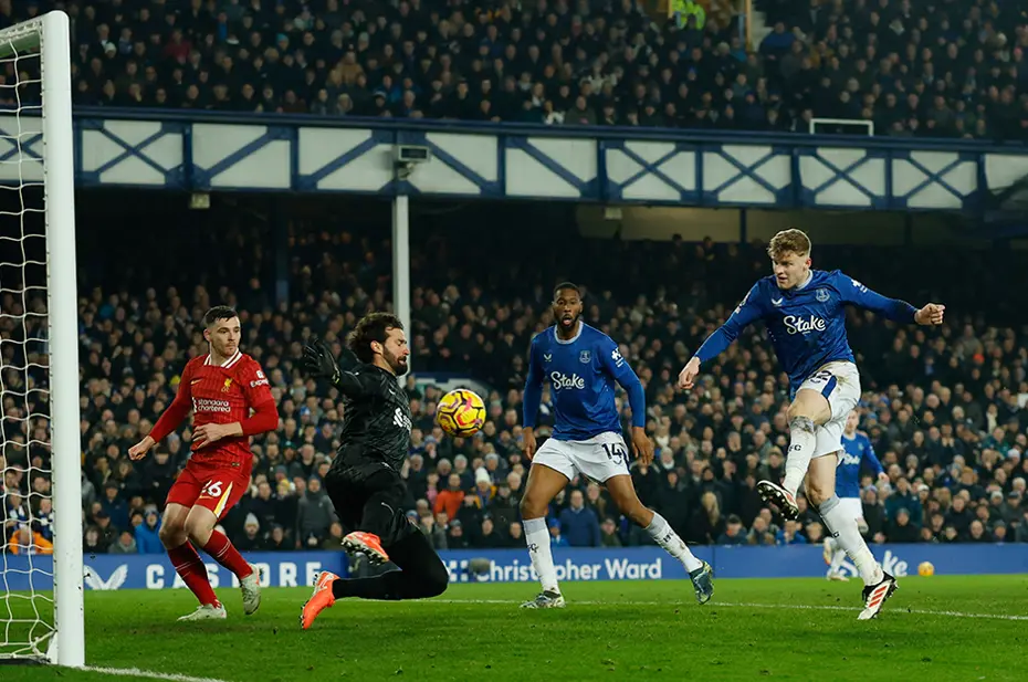 Liverpool Teknik Direktörü Arne Slot'a 2 maç ceza - 2