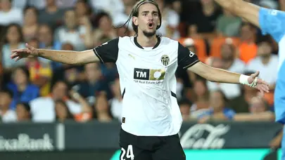 Galatasaray'dan 20'lik stopere çılgın teklif: Cevap saniyesinde geldi