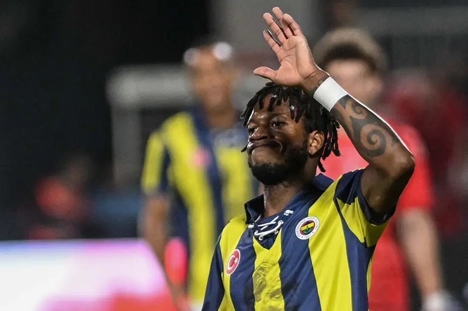 Fenerbahçe'de sakatlık kabusu! İşte sakat futbolcuların son durumu - 3 Fenerbahçe'de sakatlık kabusu! İşte sakat futbolcuların son durumu - 3