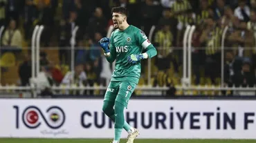 Altay Bayındır'dan Fenerbahçe'ye müjde