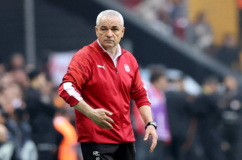 Rıza Çalımbay'dan ilk açıklama