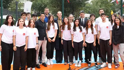 Eda Erdem'in isminin verildiği park ile voleybol sahası açıldı