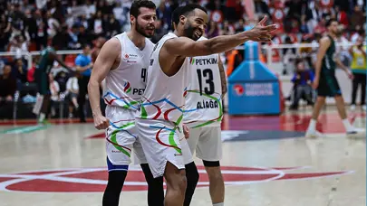 Türkiye Sigorta Basketbol Süper Ligi | İzmir derbisinde kazanan Aliağa Petkim