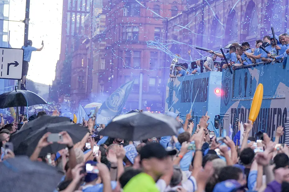 Manchester City'den 3 kupalı şov - 2