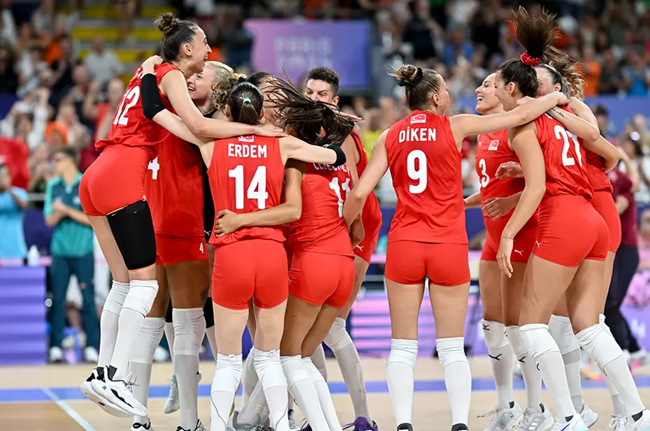 Türkiye - Tayland | Filenin Sultanları'nın maçı hangi kanalda? - 2