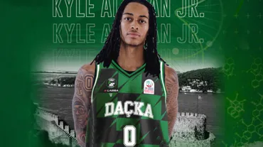 Darüşşafaka'ya ABD'li oyun kurucu