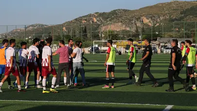 Hatay'da amatör ligde oynanan maçta çıkan kavgaya polis müdahale etti