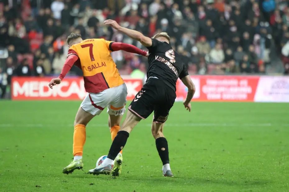 "En zor 90 dakika en kolayı oldu" | Spor yazarları Galatasaray için ne dedi? - 6 "En zor 90 dakika en kolayı oldu" | Spor yazarları Galatasaray için ne dedi? - 6