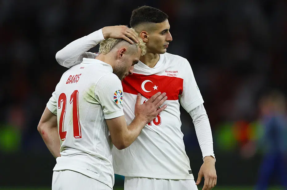 Avrupa, Hollanda-Türkiye maçını konuşuyor: 3 futbolcumuza övgü: "Mücevher gibi" - 5