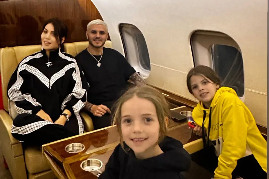 Icardi'den Wanda Nara için olay sözler: "Şiddet uyguladı, hesaplarımı çaldı, para kaybettirdi" - 12 Icardi'den Wanda Nara için olay sözler: "Şiddet uyguladı, hesaplarımı çaldı, para kaybettirdi" - 12
