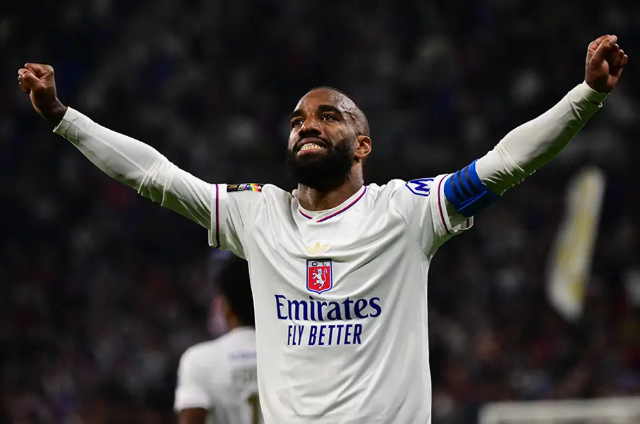 Beşiktaş ile adı anılan Lacazette, transferi için tarih verdi - 2 Beşiktaş ile adı anılan Lacazette, transferi için tarih verdi - 2